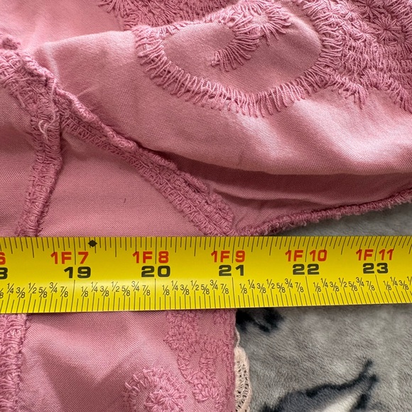 Democracy Mauve Lace Detail Blouse - Picture 7 of 8